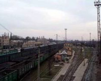 На Луганщине электровоз задавил двоих людей