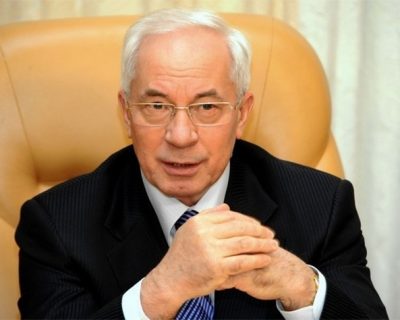 Азаров хочет наказать тех, кто довел Киев до "блокадного" вида