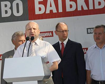 Новый политсезон и либерально-нацистская оппозиция