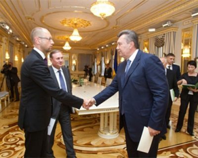 Янукович предложил Яценюку стать руководителем Кабмина!