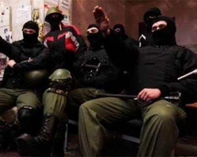Банды майдаунов организовано грабят севастопольцев