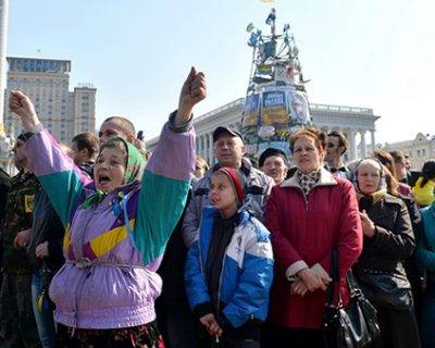 МВФ приступает к «мародерству» на Украине