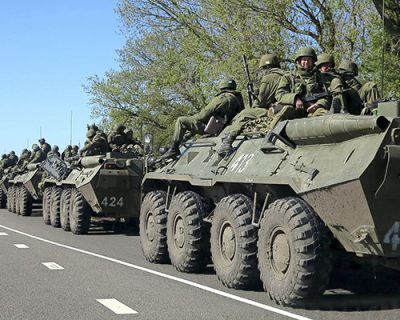 Зачем Путин приказал отвести войска от границы Украины