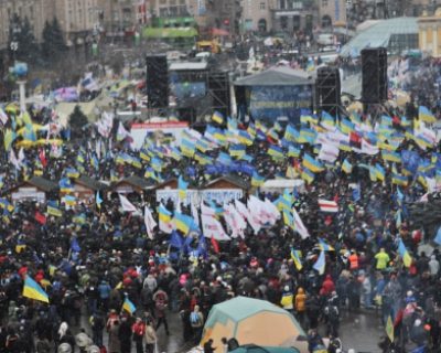 «Граждане требуют - власть, отчитывайся» - украинцев собирают на Всенародное вече 1 июня