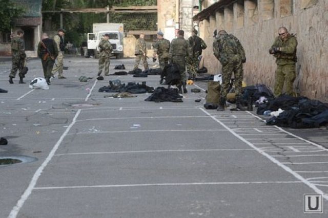 В Луганске сдалась воинская часть Нацгвардии