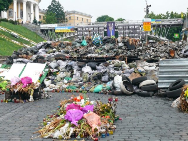 Майдан разогнать нельзя оставить. Фоторепортаж Майдан разогнать нельзя оставить. Фоторепортаж