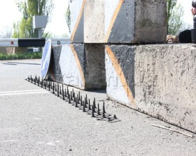 Ополченцы на Донбассе перекрыли крупнейшие трассы