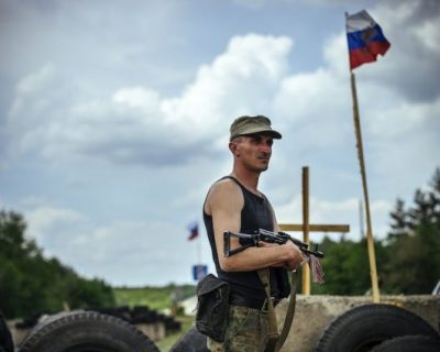 Ополченцы взяли под контроль расположенный на границе поселок Дмитровка