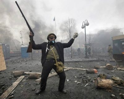 Хунта объявила майдан титушками на службе ФСБ