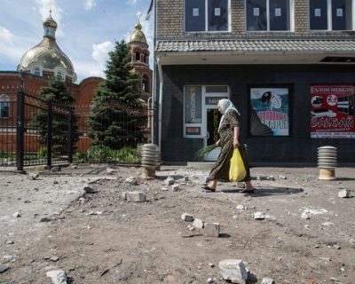 Каратели обстреляли православный храм в Славянске, погиб человек