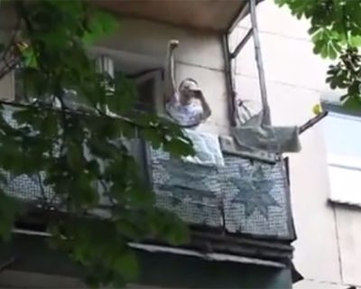 Одессит, зомбированный 5-м каналом Порошенко - пытался убить свою бабушку (видео)