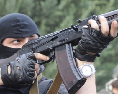 Ополченцы штурмуют погранотдел «Беловодск»