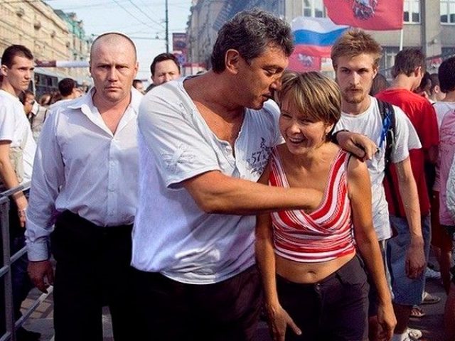 Борис Немцов занимался сексом прямо во время митингов