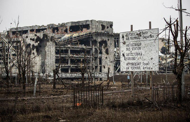 Руины донецкого аэропорта. Фото конца февраля 2015г.