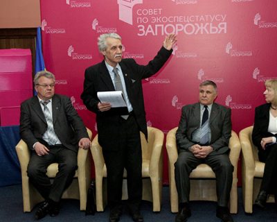 В Запорожье совет по спецстатусу собрал 40 тысяч подписей