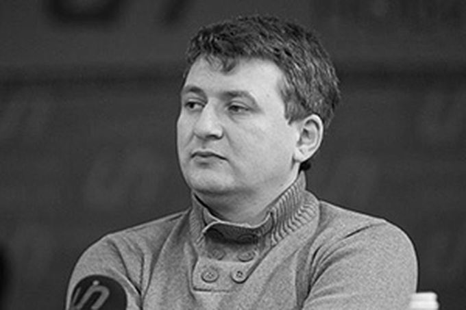 Т.н. киевский политолог Юрий Романенко прямо призывал избирательно убивать российских журналистов