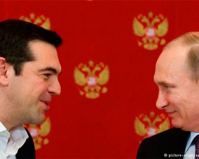 Путин позвонил греческому премьер-министру Алексису Ципрасу