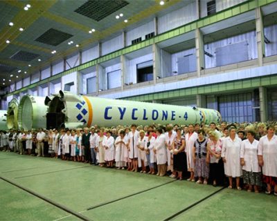 В Днепропетровске конструкторов «Южмаша» «гребут» в армию прямо с заводских проходных