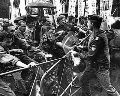 20 лет первому майданному побоищу в Киеве