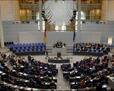 Немецкие депутаты тоже собрались в Крым