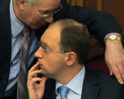 Сравним премьера Азарова с премьером Яценюком