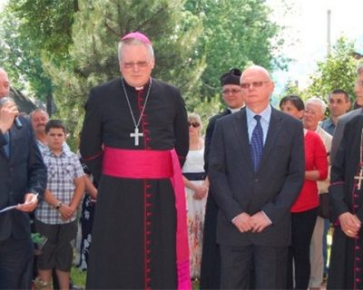 Ватикан убрал из Киева бандеровца и сторонника майдана