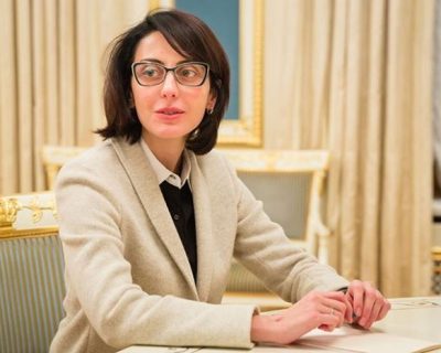 США продолжают оккупационные эксперименты над Украиной