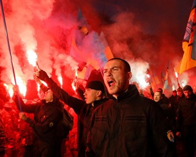 Политика Украины: Война во благо путчистов