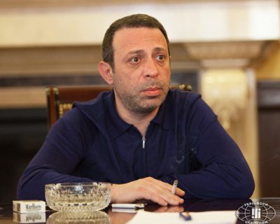 Корбана опять схватили тираны соратники по путчу