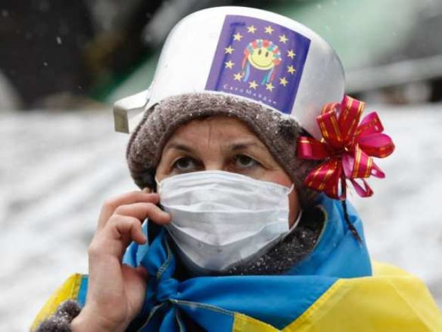 Кастрюли на голову - мозги в мусорное ведро. Два года знаковому перформансу