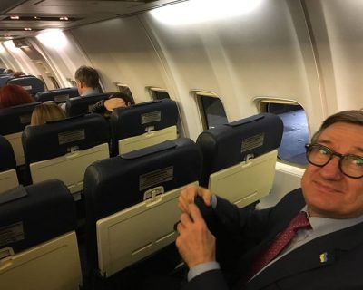 Олигарх Тарута признался в Берлине: путчисты не собираются выполнять «Минск-2»