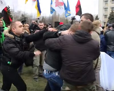 Майдауны в Одессе подрались из-за русского языка
