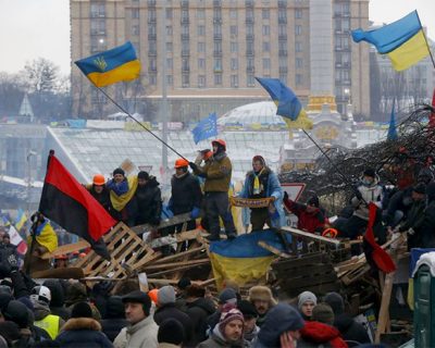 Добро пожаловать на дно: к годовщине евромайдана