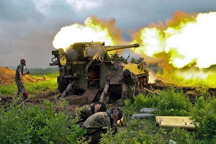 О проблемах военного строительства Вооруженных сил Новороссии