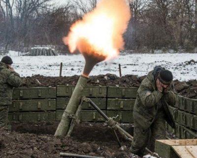 Водитель снял на регистратор обстрел Ясиноватского блокпоста