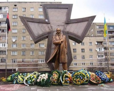 Одесский писатель искал в Ивано-Франковске бандеровцев