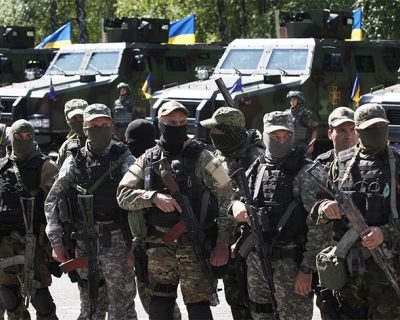 Тымчук проболтался: Армия не хотела стрелять в жителей Донбасса. Войну начали уголовники, которым путчисты раздали оружие