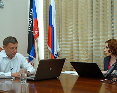 Глава ДНР Александр Захарченко пообщался с жителями Херсонской области