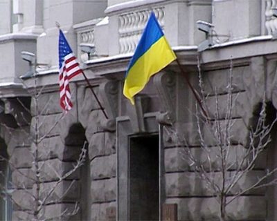Американцы продолжают занимать целый этаж в главном офисе киевского Гестапо