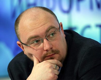 Порошенко загнан в угол, он защищается серией провокаций