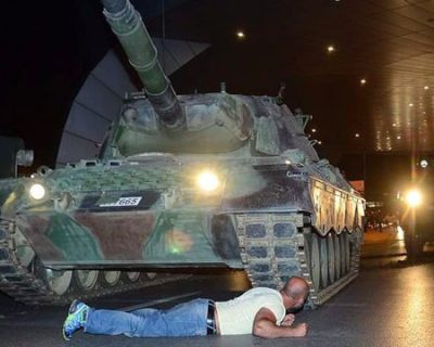 Военный государственный переворот в Турции подавлен