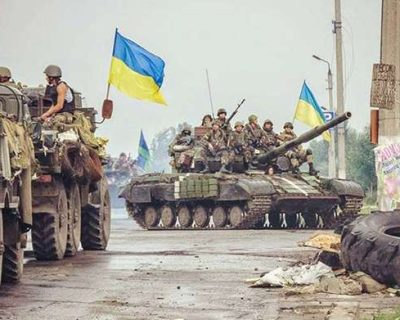 Карательная армия путчистов страшна только своей численностью