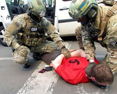 Киевские гестаповцы обворовали посетителей ночного клуба в Харькове