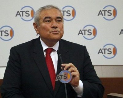 Турция готова впускать россиян по внутренним паспортам и принимать рубли