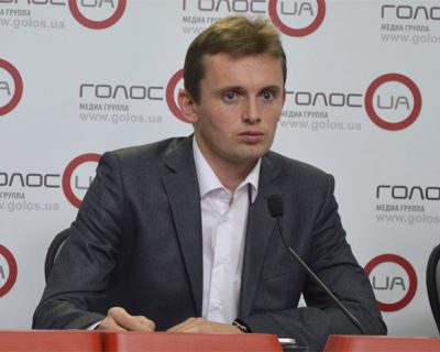 Верх цинизма: Порошенко возвращает населению меньше половины того, что украл