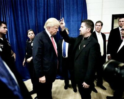 Трамп перед началом избирательной кампании получил благословение православного священника?