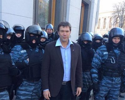 Пойдут ли путчисты на войну с Россией, чтобы не допустить оглашения «загадочных папок» Януковича?