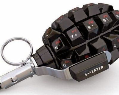 Кто кому объявил войну?