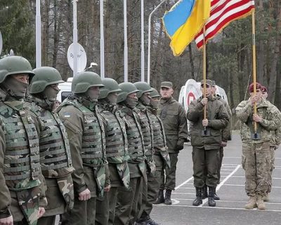 Киевские узурпаторы просят США объявить захваченную ими Украину официальным вассалом