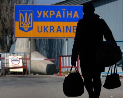 Украинские оборонщики целыми отделами бегут в Россию